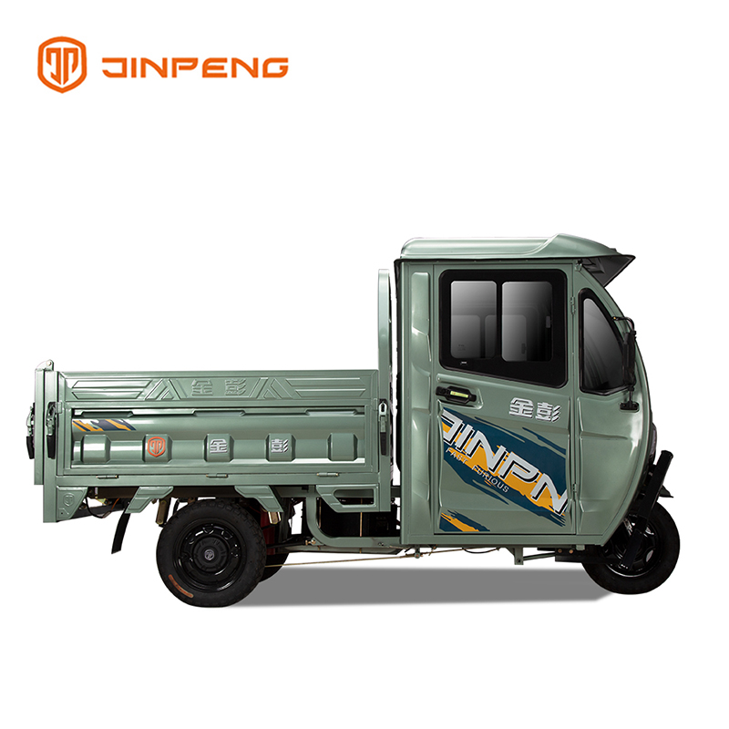 Triciclo El&eacute;trico com Cabine Fechada-C-ZY150BP